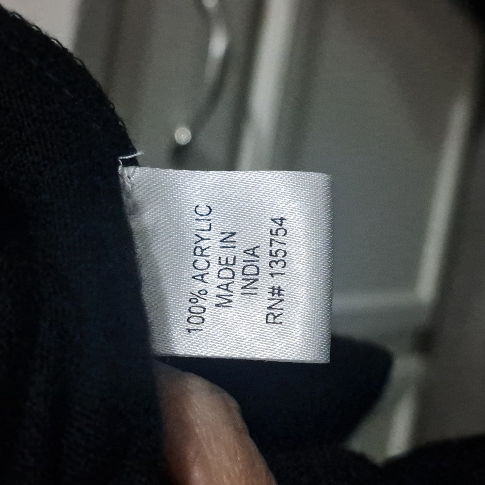 YOUNG THREADS DRESS - Picture 7 of 7